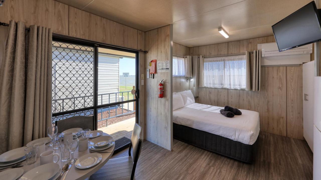 Lake Boga Caravan Park Exterior photo